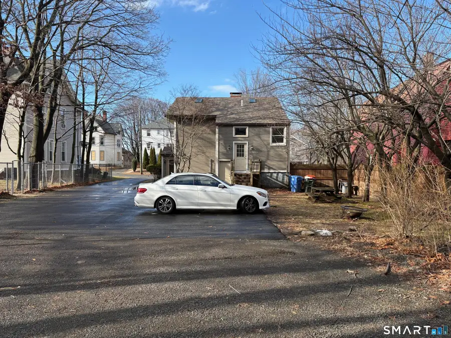 693 Broad Street, Meriden, CT 06450 - #3