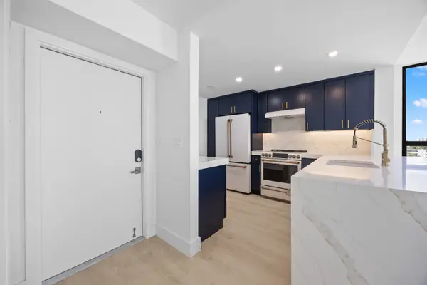 4800 E Bayview Dr #901, Fort Lauderdale, FL 33308