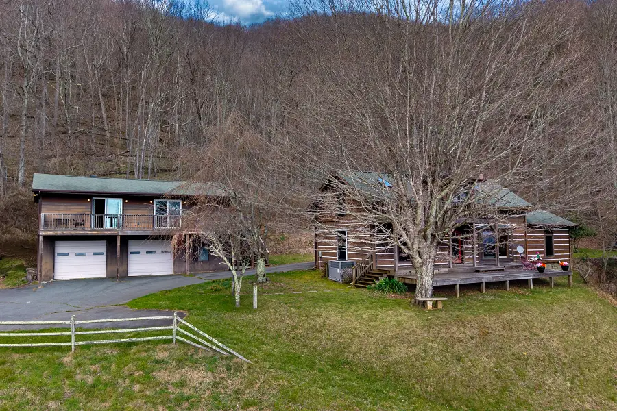 690/692 Lynn Hill Road, Boone, NC 28607 - #2