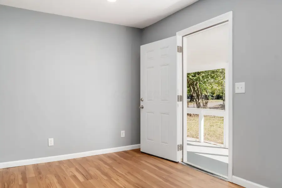 2173 Lexington Avenue, Columbus, OH 43211 - Image #3