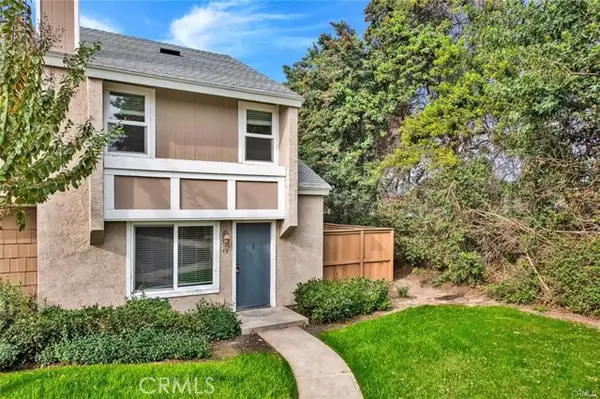 43 Alderwood , 69, Irvine, CA 92604