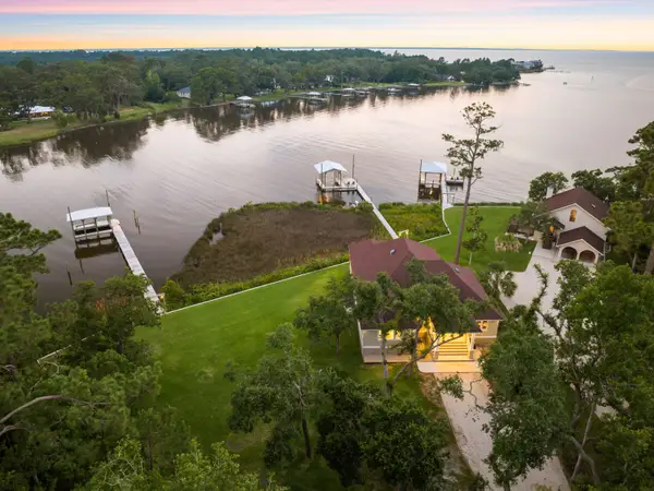 104 George Ellis Point, Freeport, FL 32439