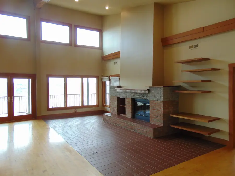 3225 S River Bluff Drive, Hanover, IN 47243 - #2