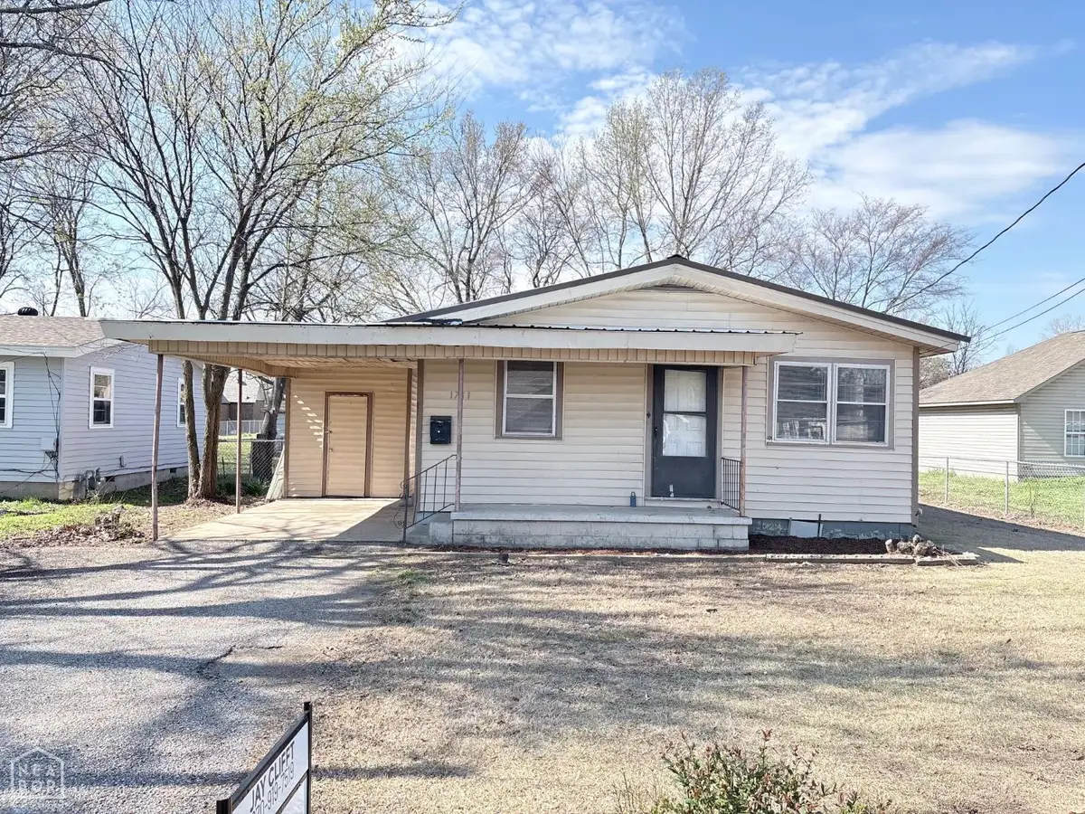 1711 Henry Street, Jonesboro, AR 72401 - #1