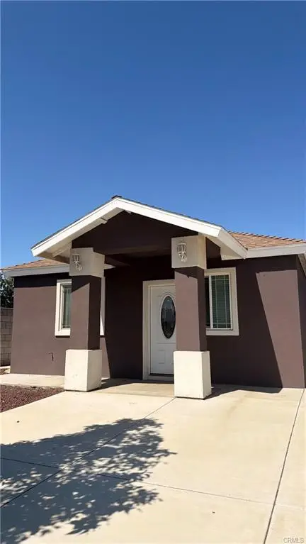 11088 Spruce Avenue, Bloomington, CA 92316