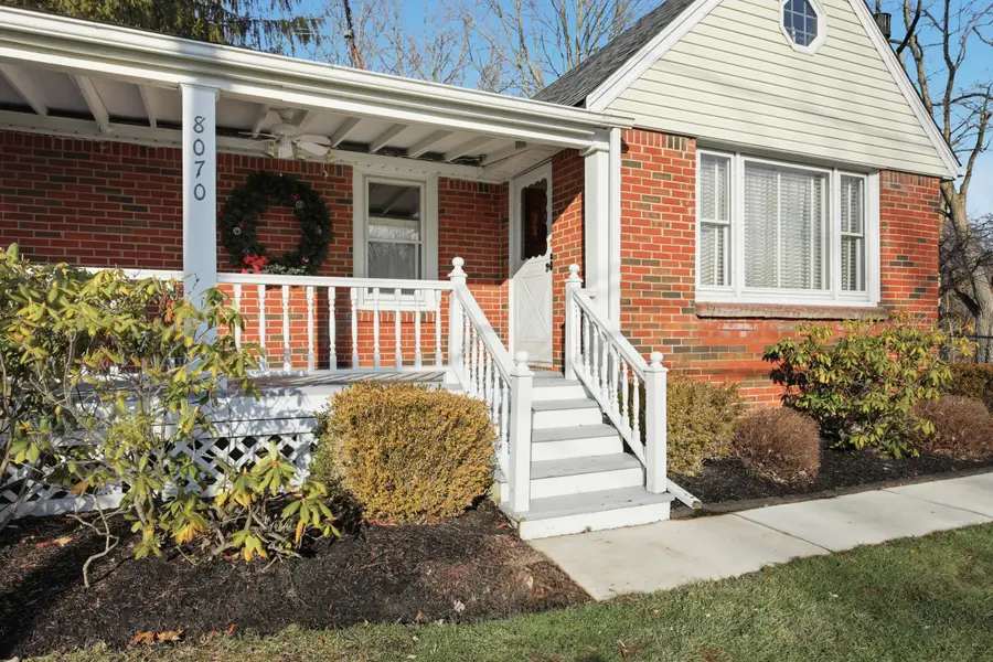 8070 Tonawanda Creek Road, East Amherst, NY 14051 - Image #2