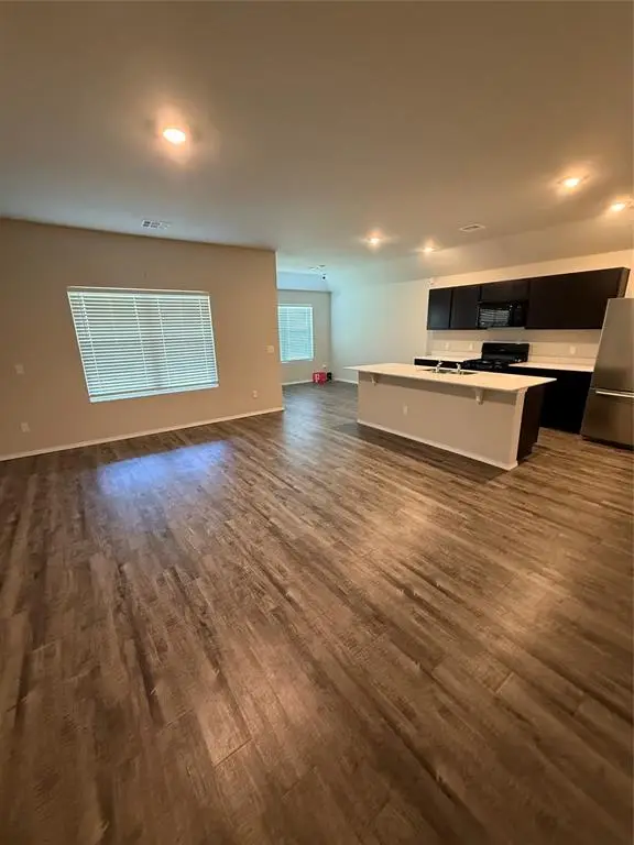 1009 NE 3rd Street, Perkins, OK 74059 - Image #2