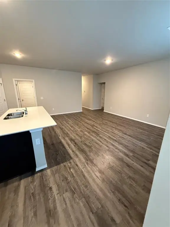 1009 NE 3rd Street, Perkins, OK 74059 - Image #3