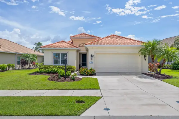 12095 Stuart Drive, VENICE, FL 34293