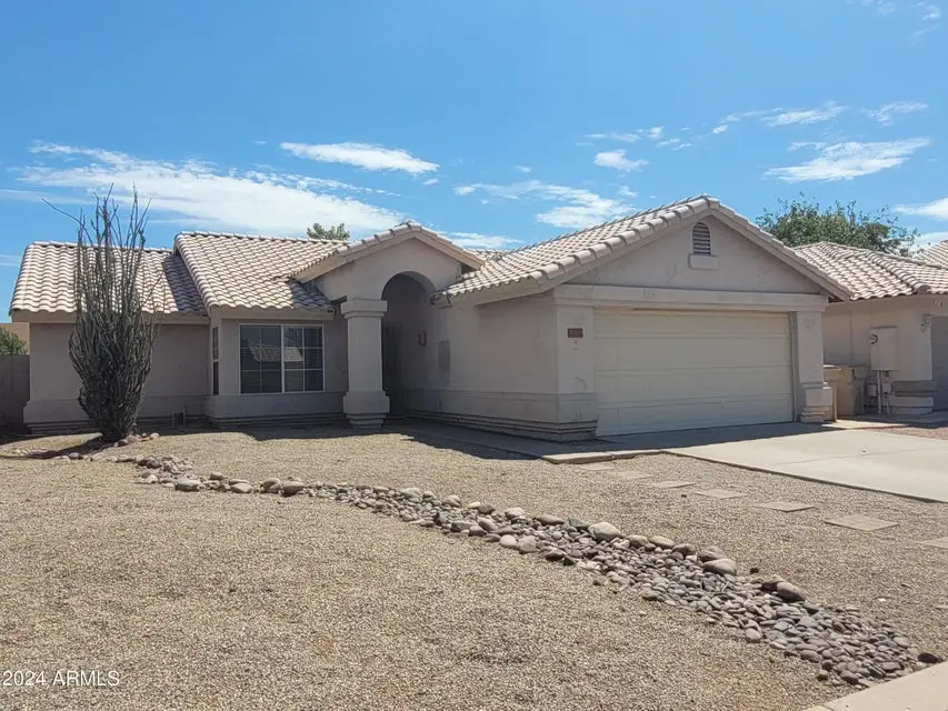 6815 W Cherry Hills Drive, Peoria, AZ 85345 - Image #1