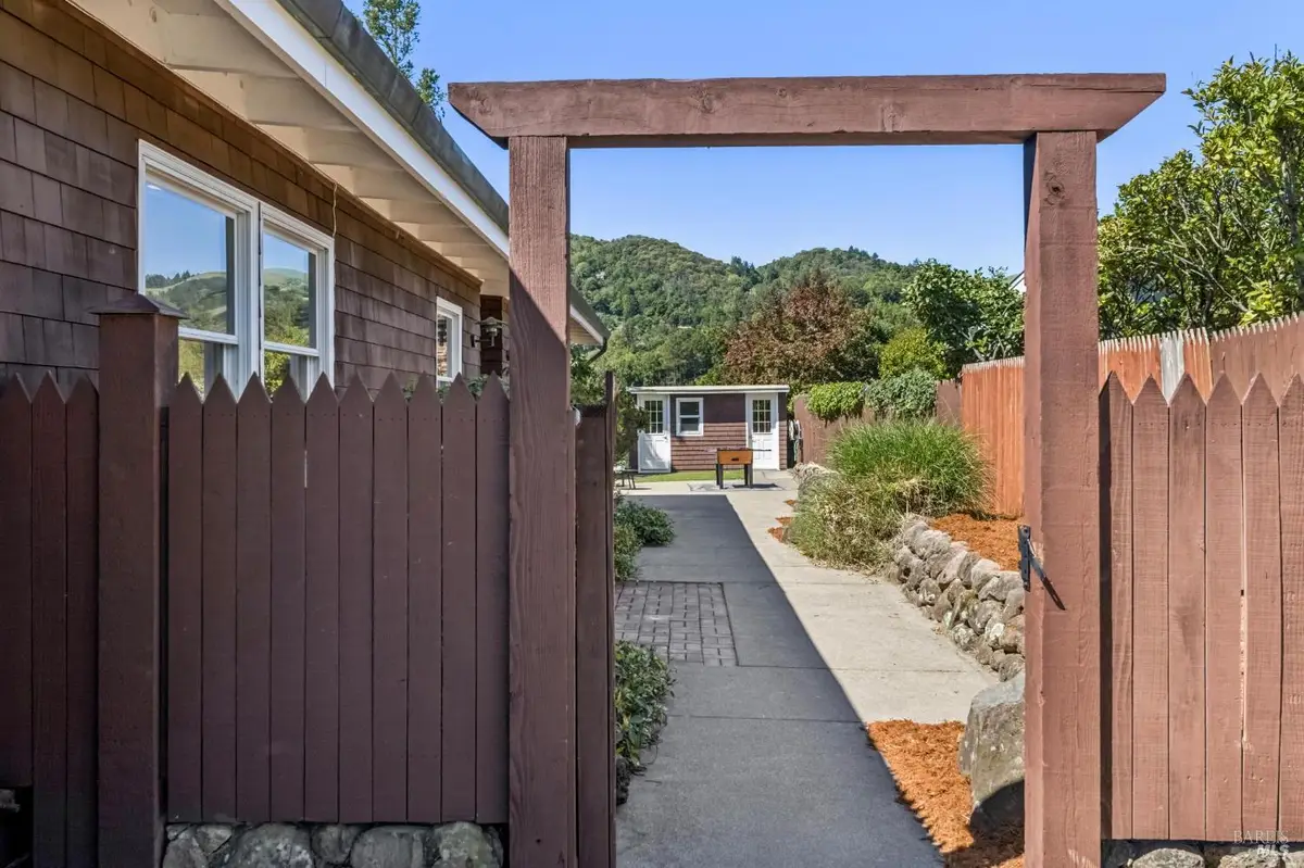 23 Arcangel Court, Fairfax, CA 94930 - #1