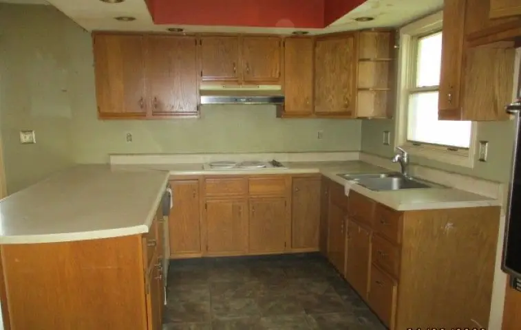 116 N Griffin Street, Macomb, IL 61455 - #3