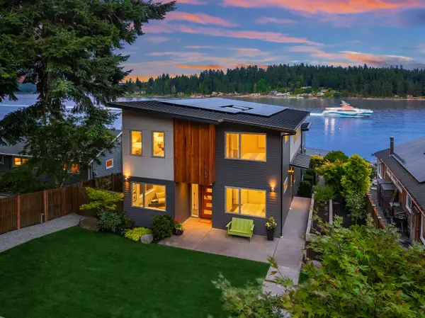 3154 Point White Drive Ne, Bainbridge Island, WA 98110