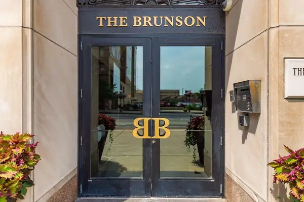145 N High Street, Columbus, OH 43215