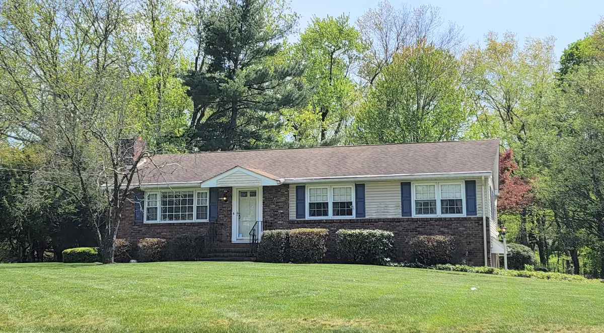 484 Stony Brook Dr, Bridgewater Center, NJ 08807 - #1