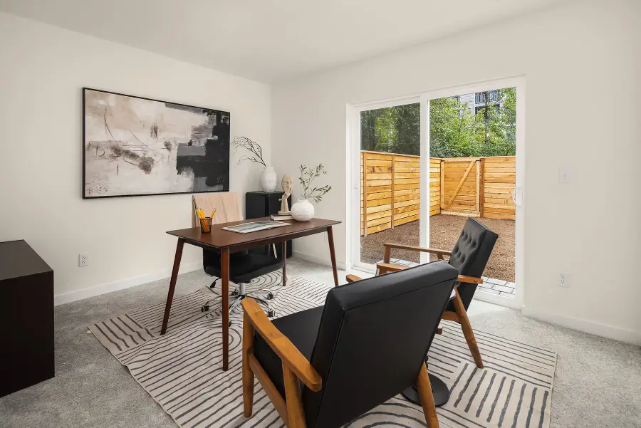1518 Hollow Dale Place #B, Everett, WA 98204 - #3