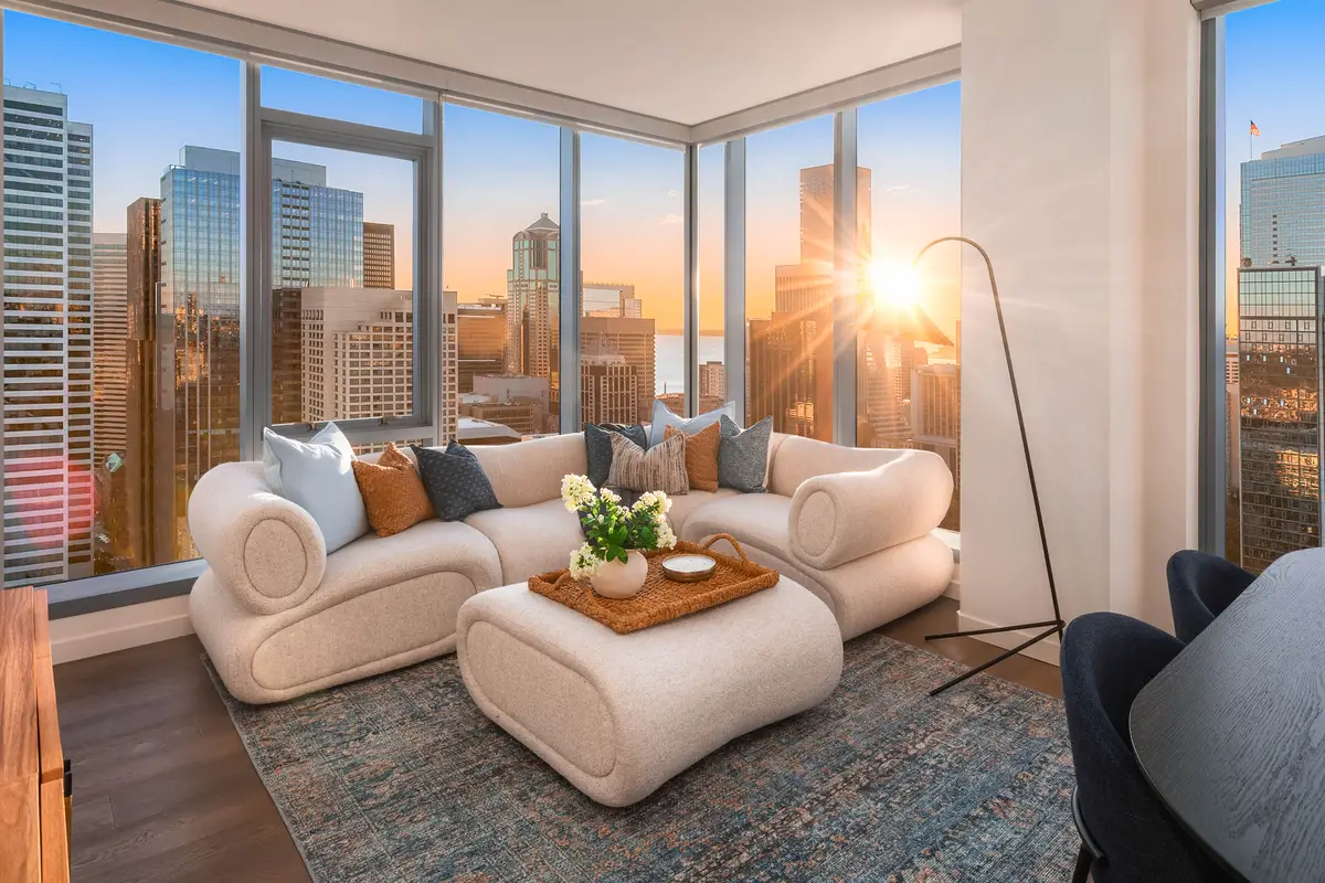 800 Columbia Street #3201, Seattle, WA 98104 - #1