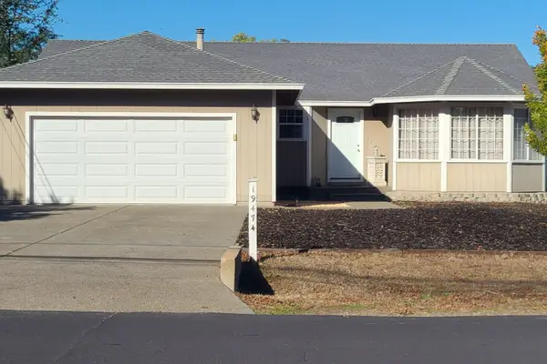 19474 Mountain Meadow South, Hidden Valley Lake, CA 95467