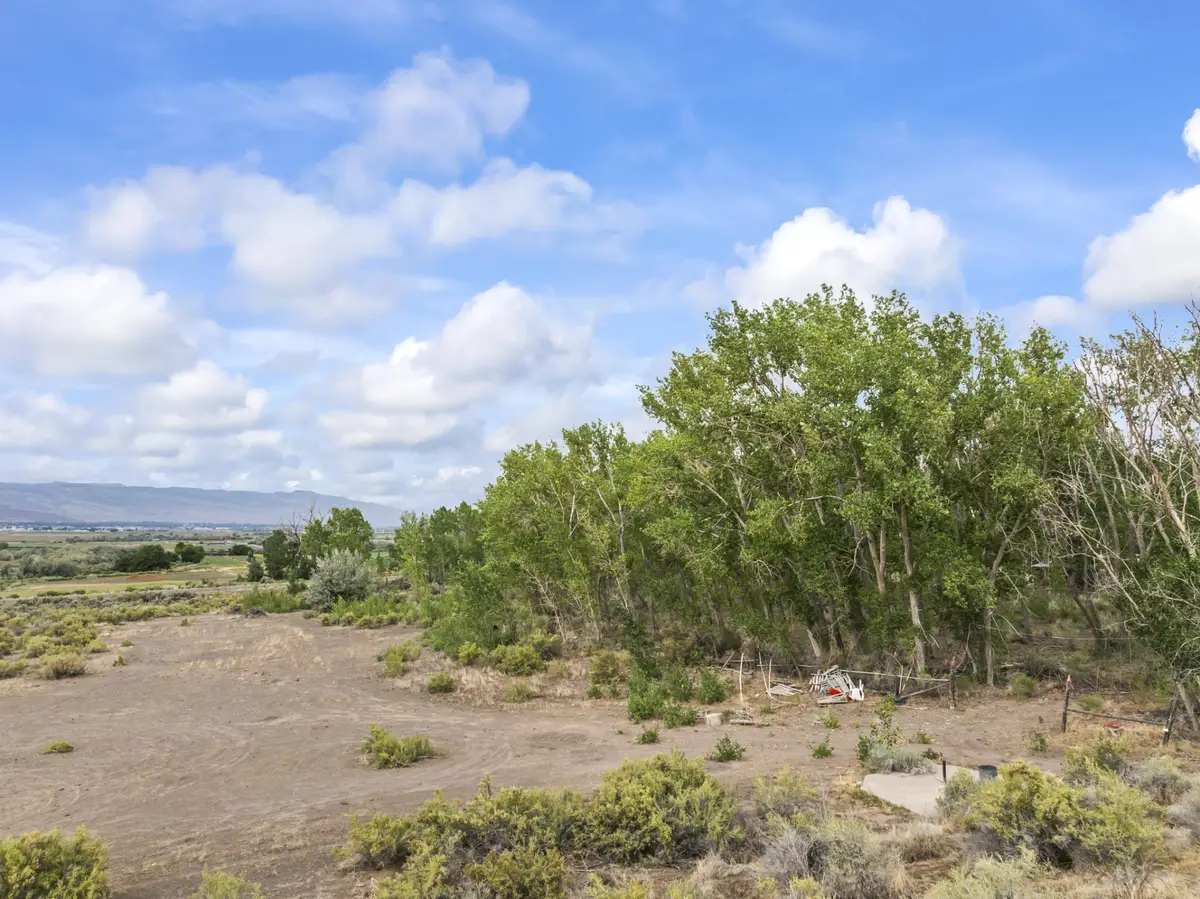 1 Landslide Rd. E, Central Valley, UT 84754 - #1