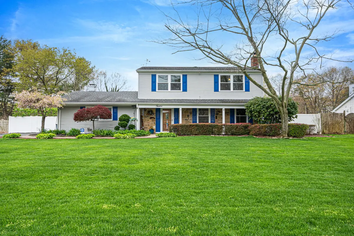 12 Wilmont Turn, Coram, NY 11727 - #1