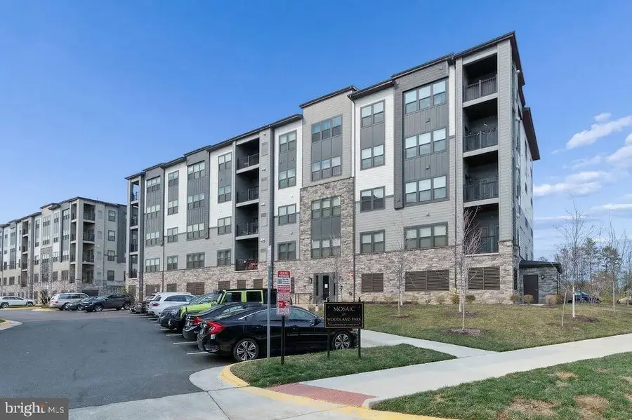 12850 Mosaic Park Way #Unit 2-W, Herndon, VA 20171 - #2