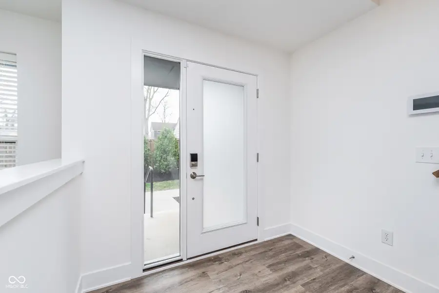 1813 Livery Way, Indianapolis, IN 46202 - #2