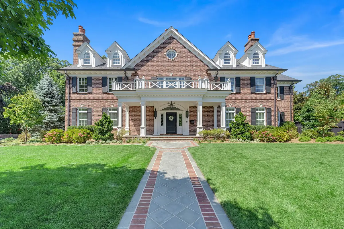 480 Knollwood Road, Ridgewood, NJ 07450 - Image #1