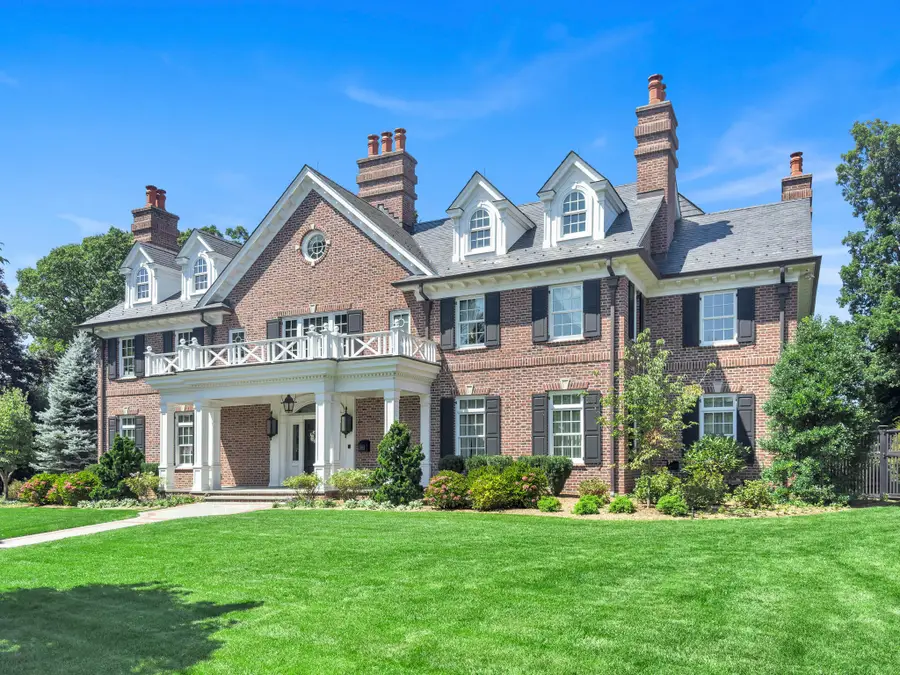 480 Knollwood Road, Ridgewood, NJ 07450 - Image #2