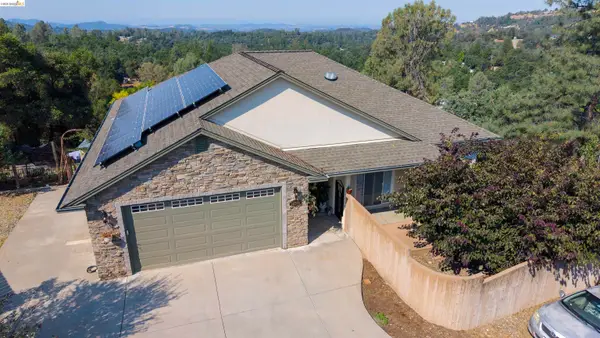 20370 Starr King Dr, Soulsbyville, CA 95372