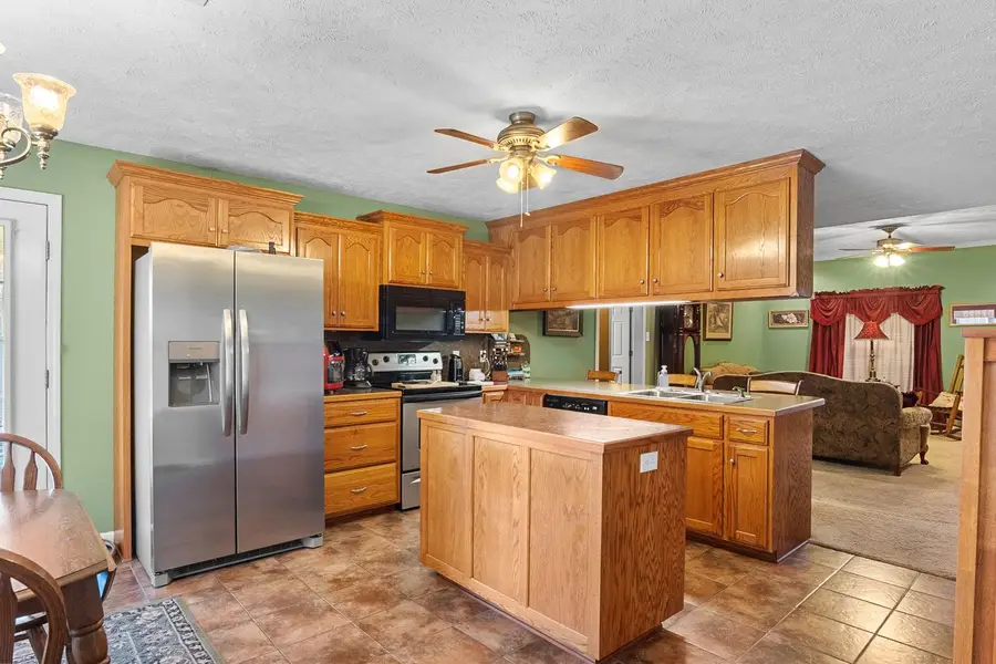 31 Hummingbird Drive, Vilonia, AR 72173 - #3