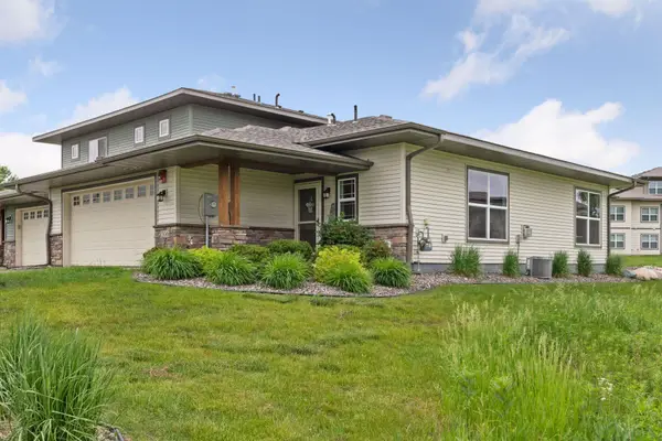 1106 Lorraine Court, Carver, MN 55315