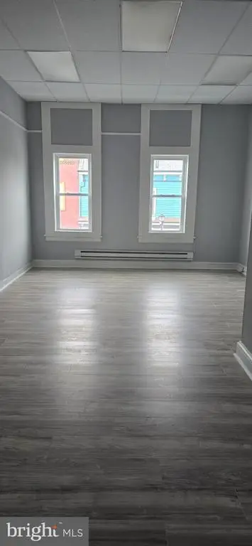 39 High Street, Mount Holly, NJ 08060