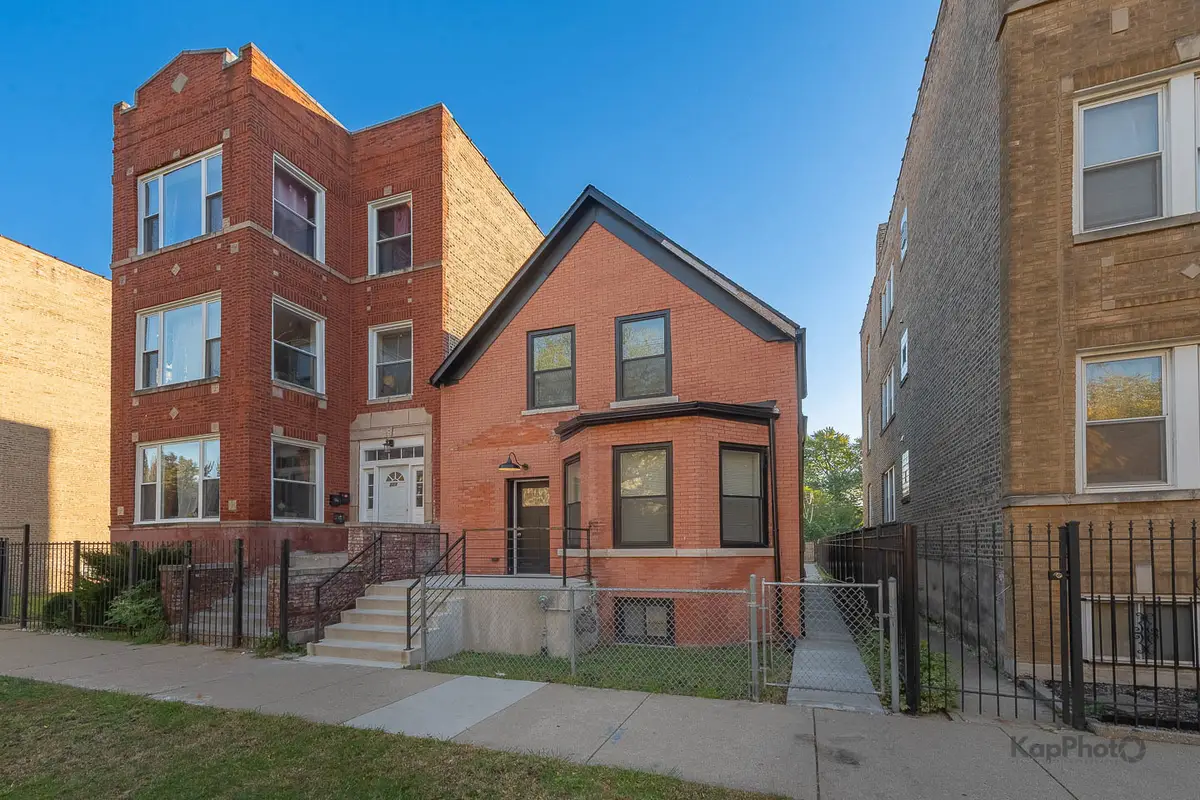 527 N Ridgeway Avenue, Chicago, IL 60624 - #1