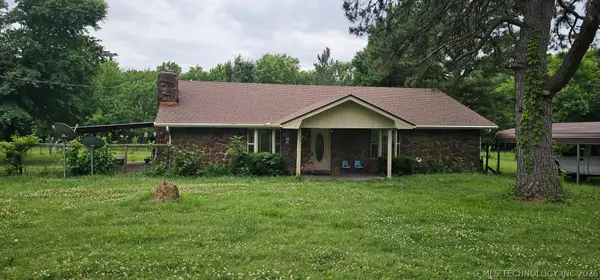 469958 E 1099 Road, Muldrow, OK 74948