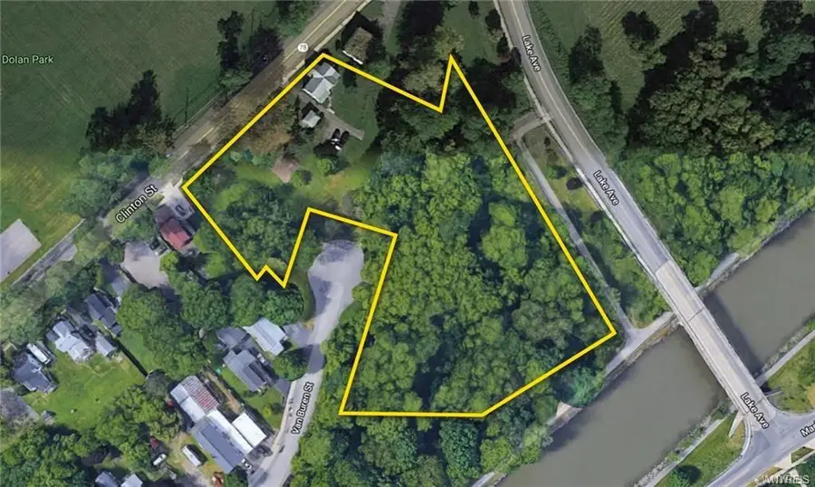 82 Lake Avenue, Lockport, NY 14094 - #2