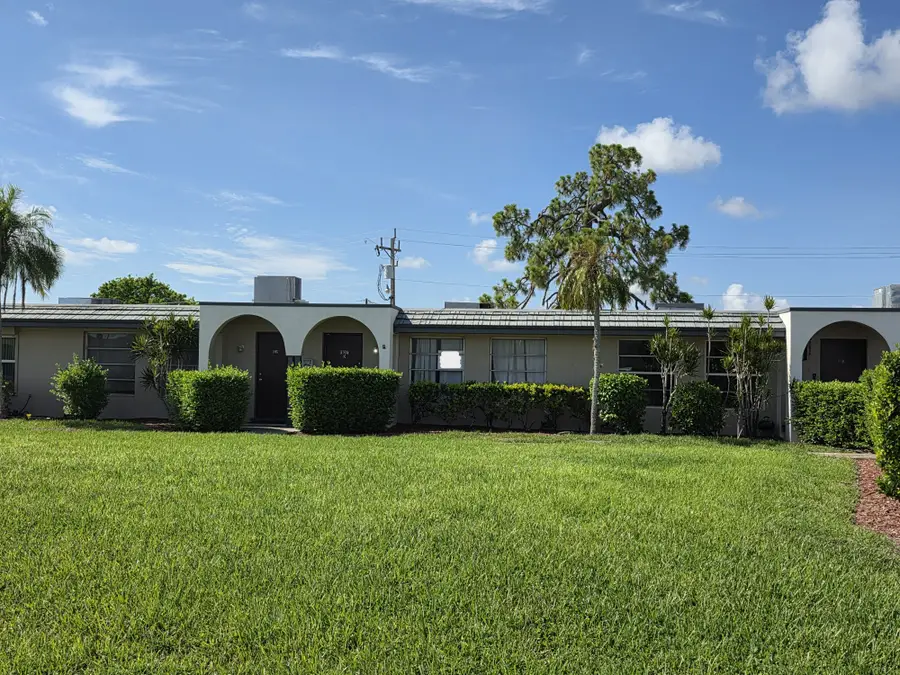 1107 S Loop Boulevard, Lehigh Acres, FL 33936 - #2