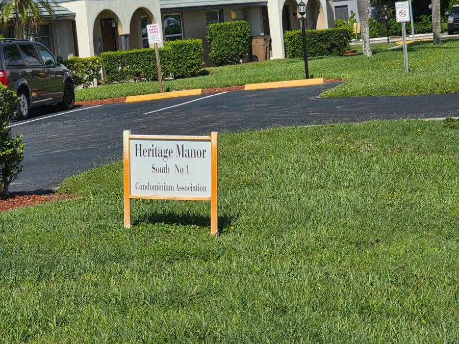 1107 S Loop Boulevard, Lehigh Acres, FL 33936 - #3
