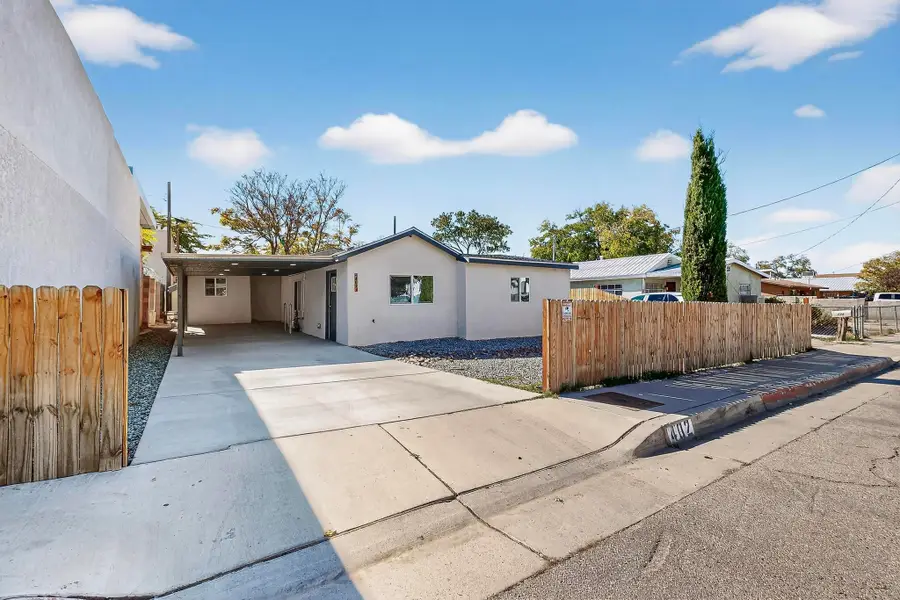 402 Hudson Avenue Nw, Albuquerque, NM 87107 - #3