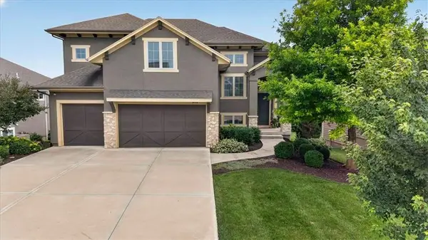 9117 W 178th Street, Overland Park, KS 66013