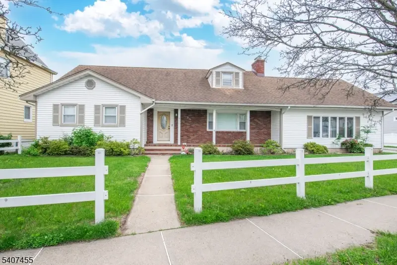 84 Locust Avenue, Wallington, NJ 07057 - #1