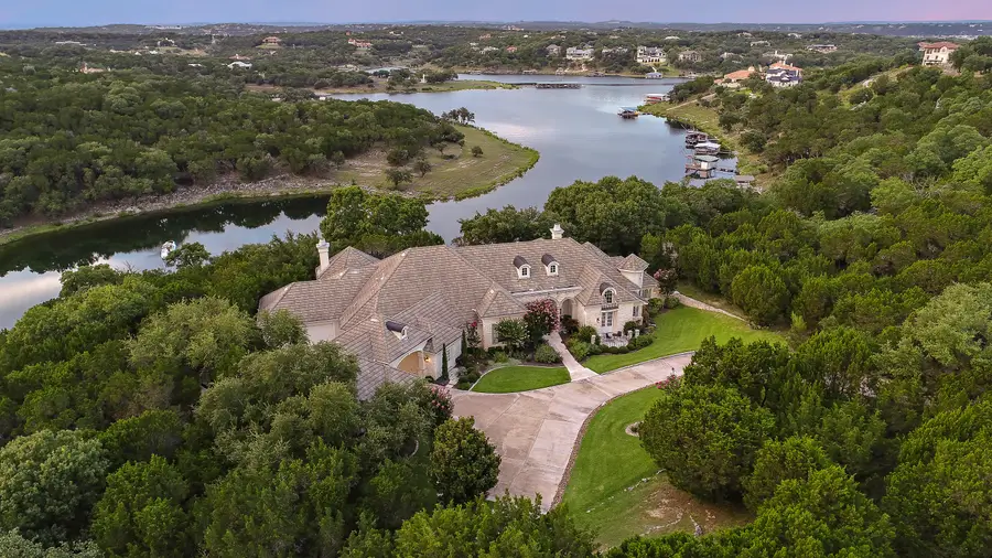 601 S Angel Light Dr, Spicewood, TX 78669 - #3