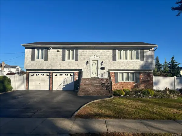 323 Seaford Avenue, Massapequa, NY 11758