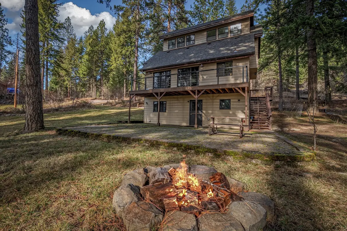 18352 S Crossbill Rd, Coeur Dalene, ID 83814 - #1