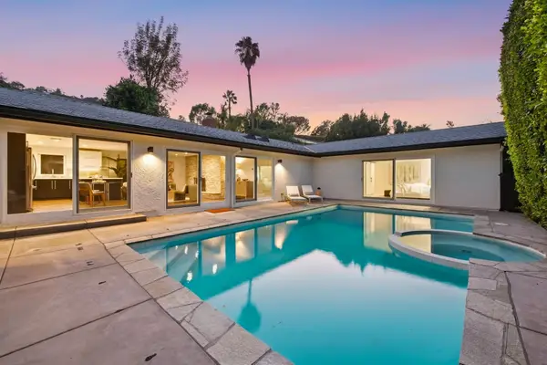 10837 Alta View Drive, Los Angeles, CA 91604
