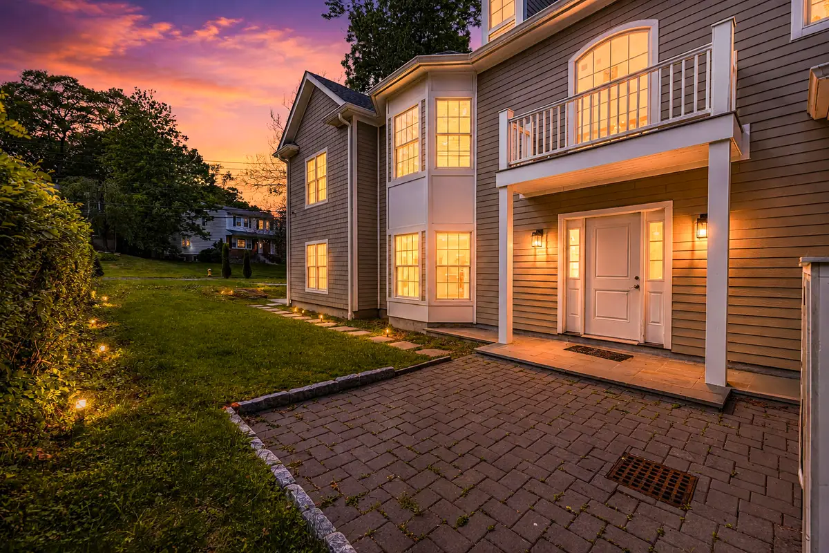 1 Kewanee Road, New Rochelle, NY 10804 - #1