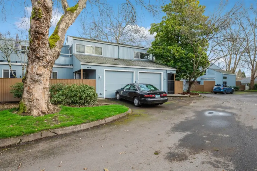 1630 NW Eastbrook Ct, Beaverton, OR 97006 - Image #3