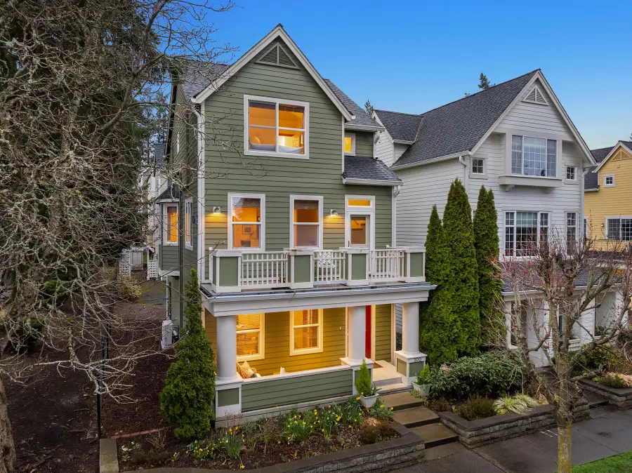 300 Wyatt Way Ne #1, Bainbridge Island, WA 98110 - #2