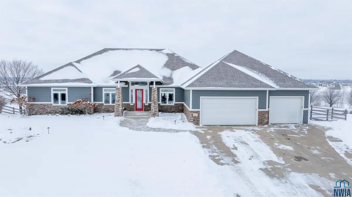 2629 Glen Ellen Road, Sioux City, IA 51106 - Image #1