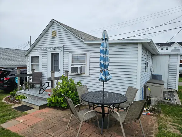 854 Matunuck Beach Road, South Kingstown, RI 02879