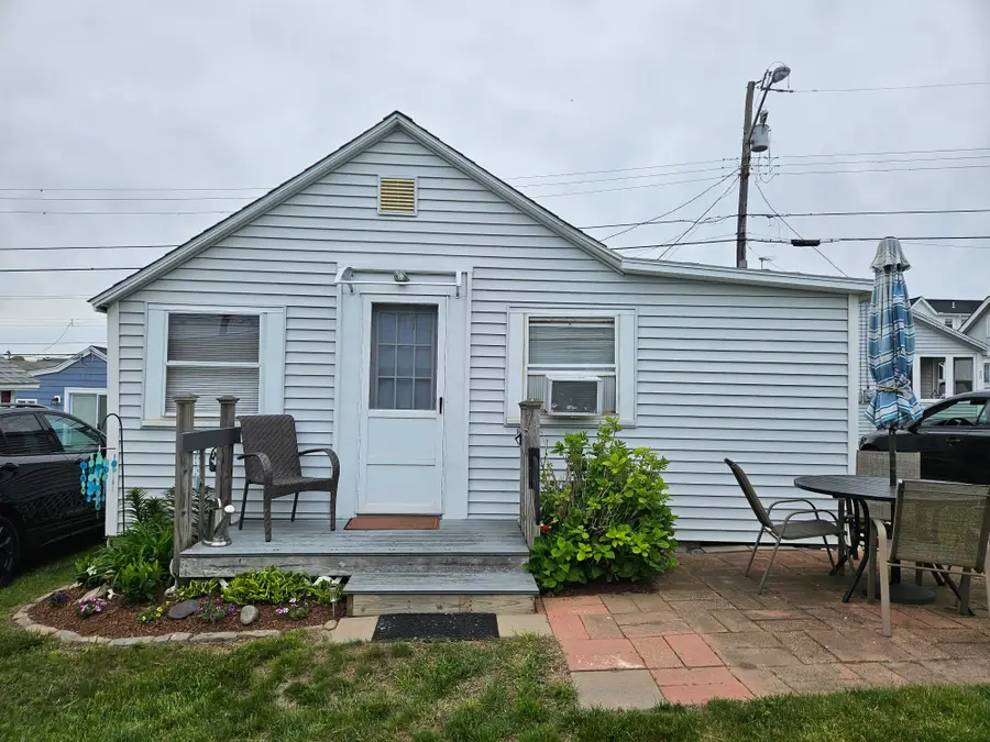 854 Matunuck Beach Road, South Kingstown, RI 02879 - #2